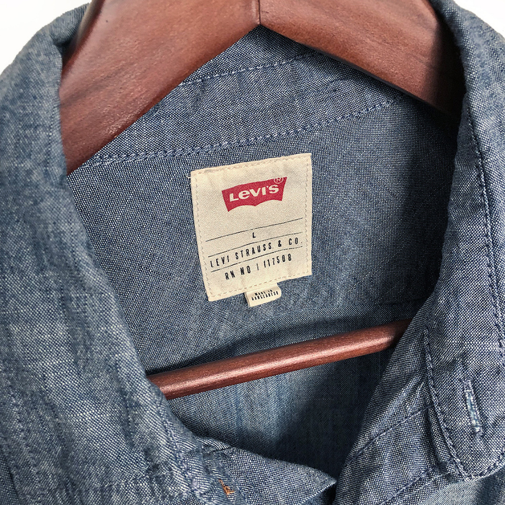 Levi's Strauss Men's short sleeve shirt, Large